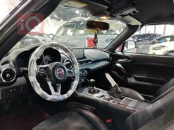 فيات 124 سبايدر